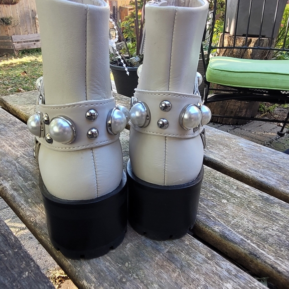 Karl Lagerfeld Pixie Embellished Moto Boots 6.5 - Picture 8 of 10